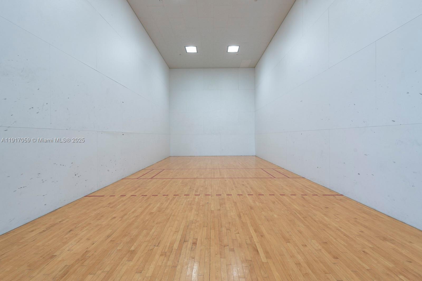 Photo of 20281 Country Club Dr  #1009, Aventura, Florida, 33180 - 