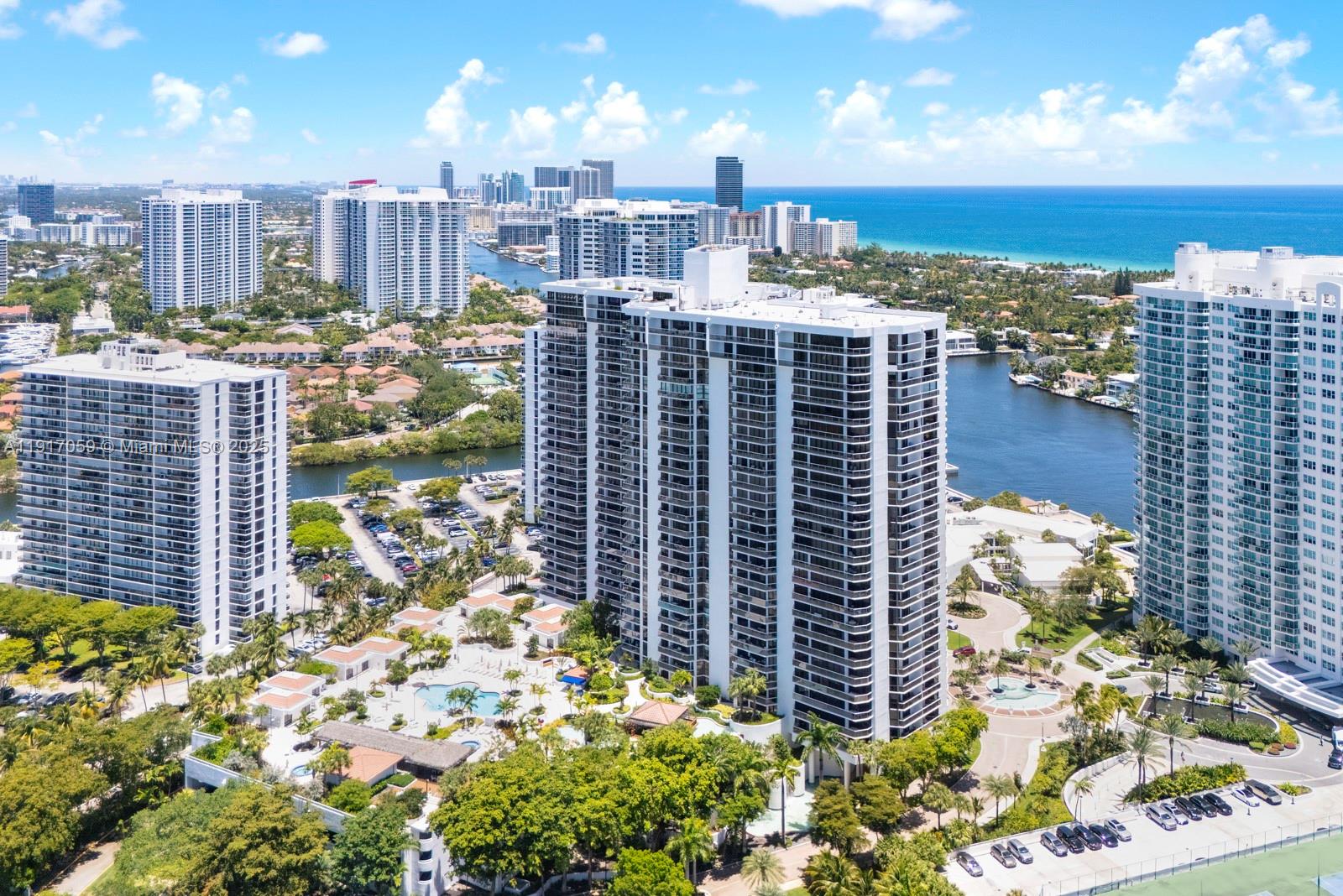 Photo of 20281 Country Club Dr  #1009, Aventura, Florida, 33180 - 