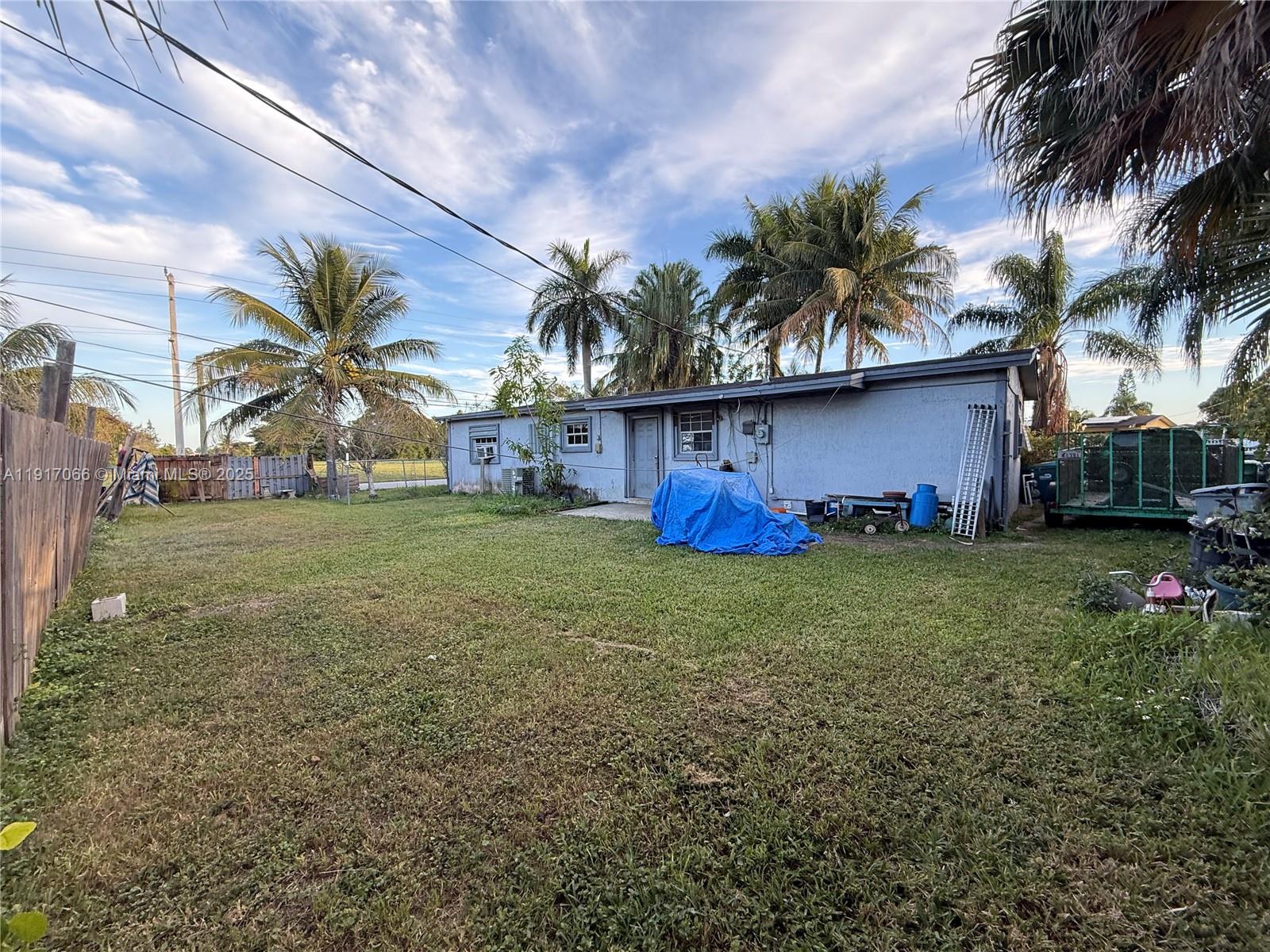 Подробнее 13401 3 / 2 1173 кв.футов $ 2025-11-19 0 Фото