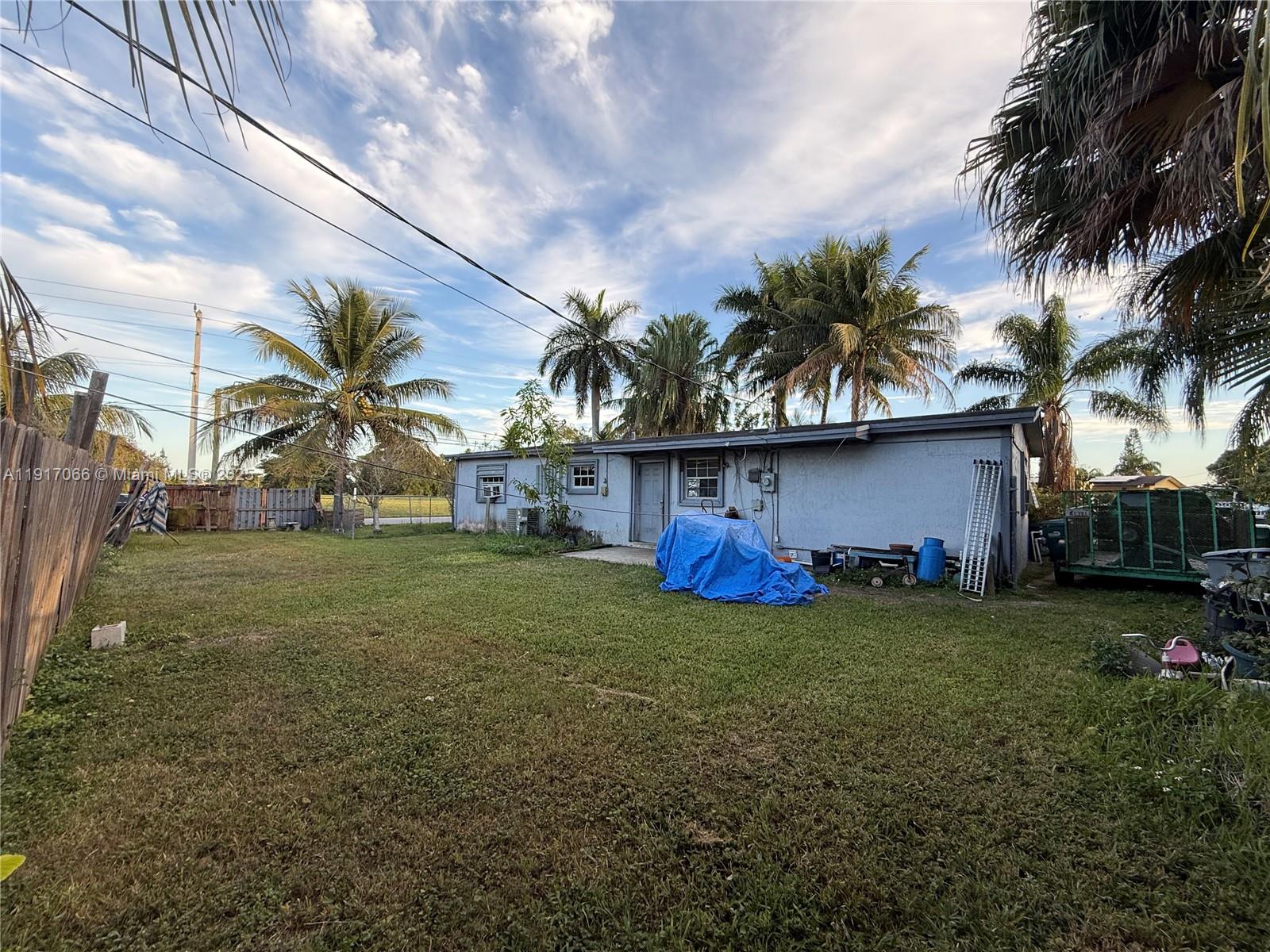 Подробнее 13401 3 / 2 1173 кв.футов $ 2025-11-19 0 Фото