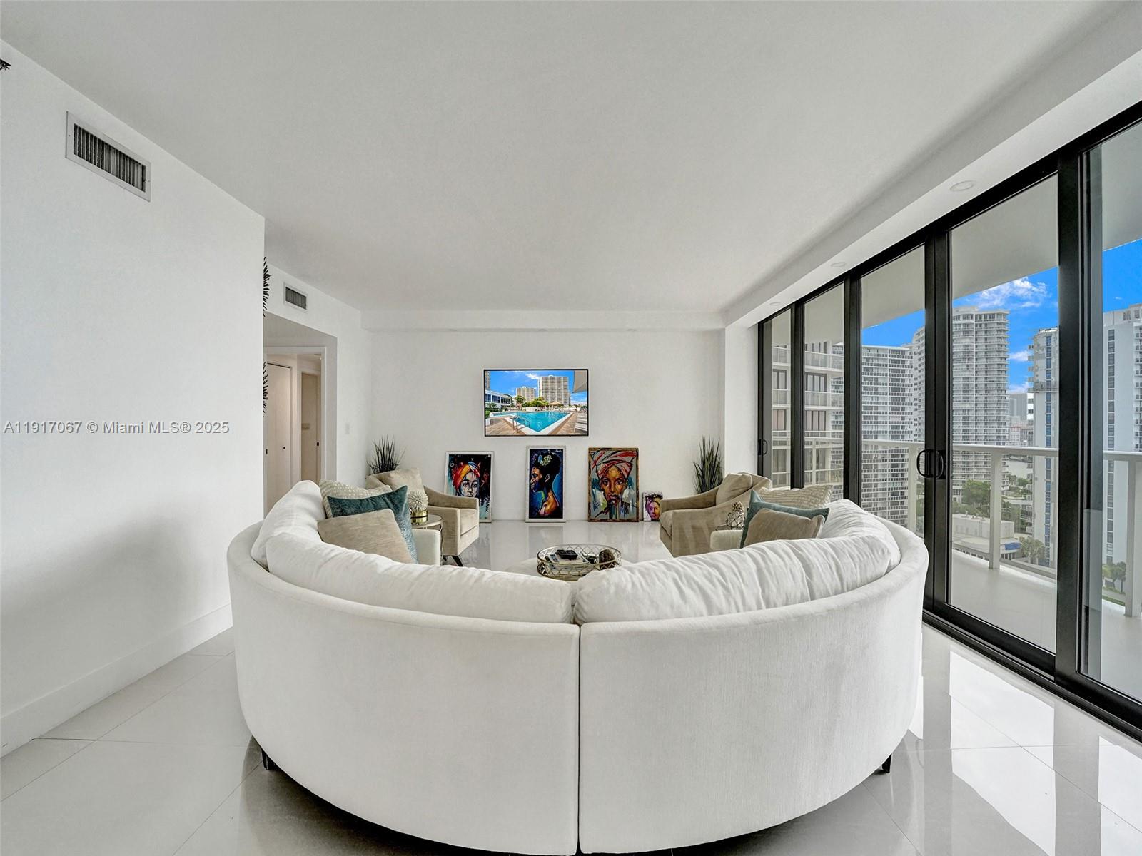 Photo of 20281 Country Club Dr #1114, Aventura, Florida, 33180 -