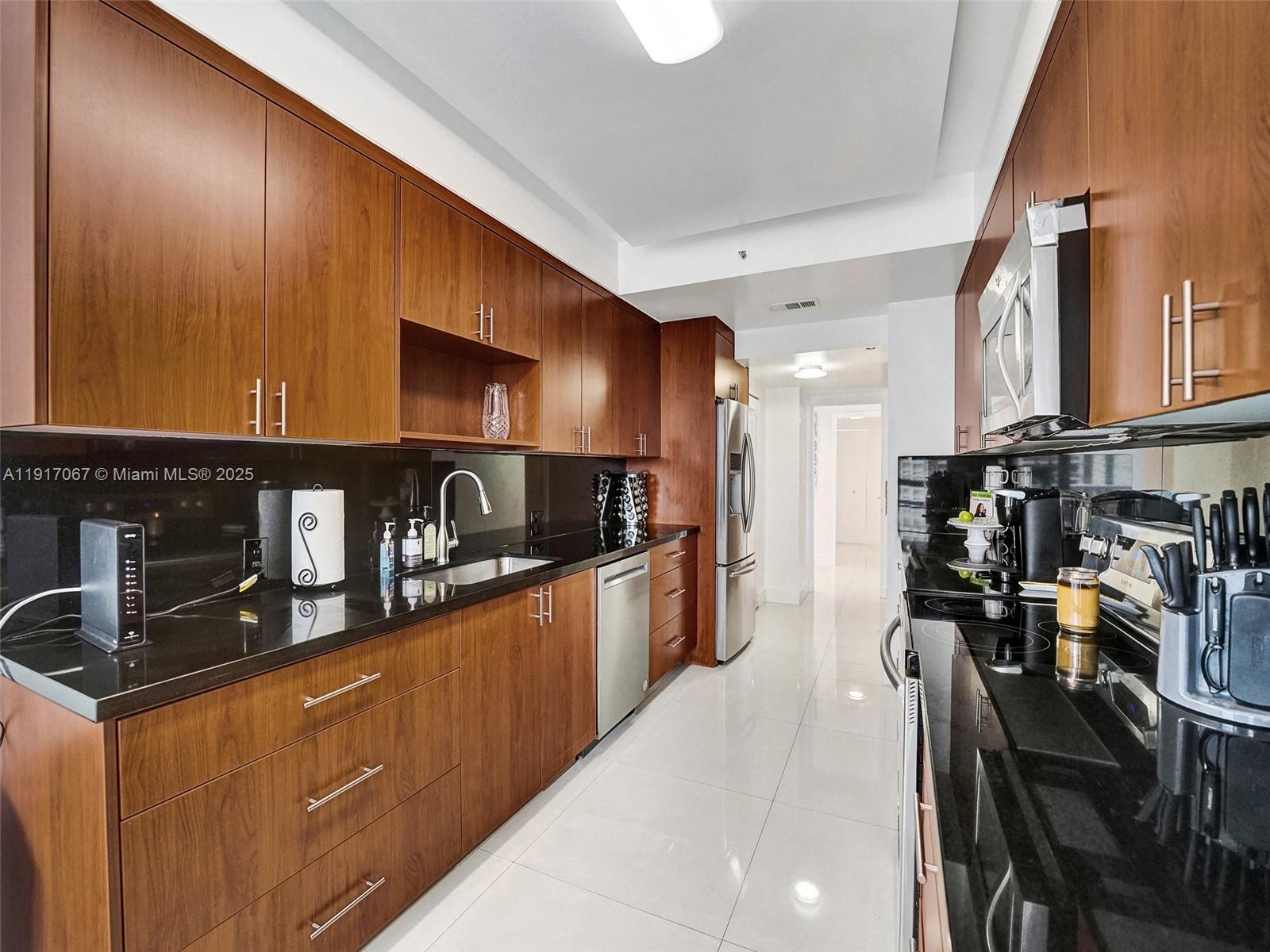 Photo of 20281 Country Club Dr #1114, Aventura, Florida, 33180 -