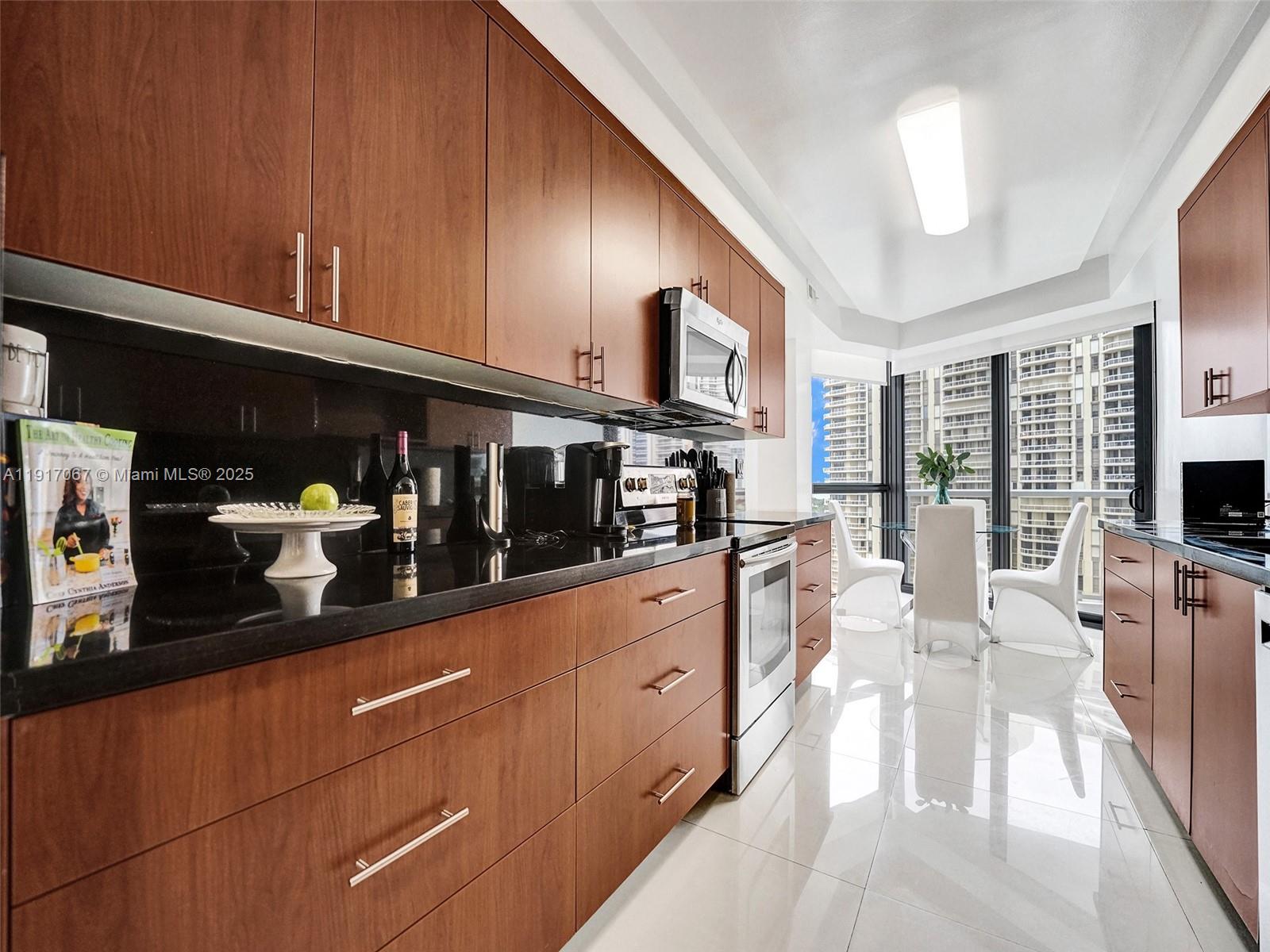 Photo of 20281 Country Club Dr #1114, Aventura, Florida, 33180 -