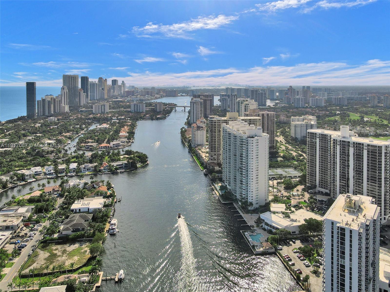 Photo of 20281 Country Club Dr #1114, Aventura, Florida, 33180 -