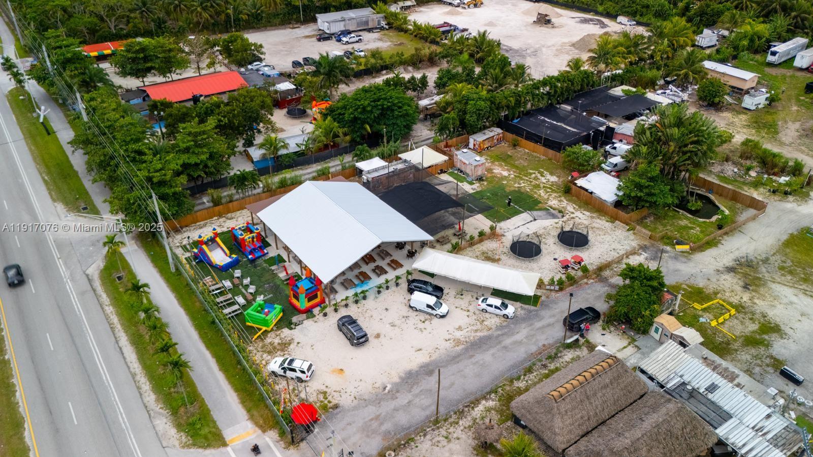   /   sq. ft. $ 2025-11-19 0 foto