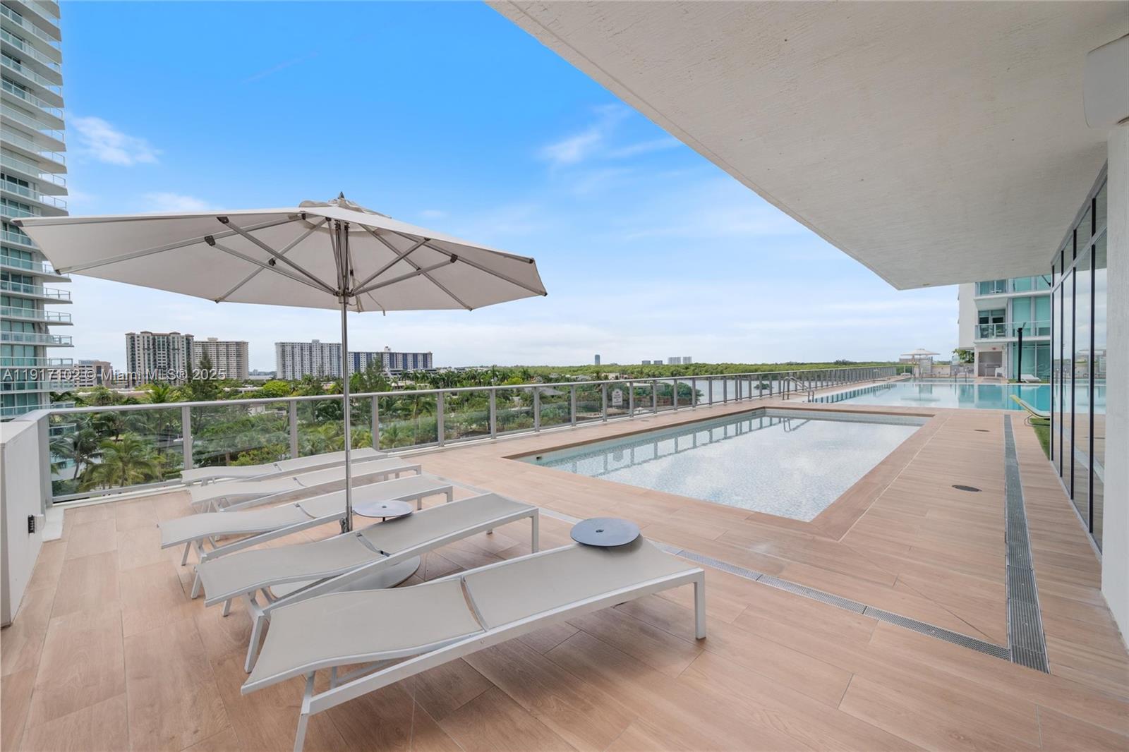 4-1501 3 / 4 1892 sq. ft. $ 2025-11-19 0 foto