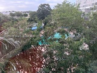 416 2 / 2 1344 sq. ft. $ 2025-11-19 0 foto