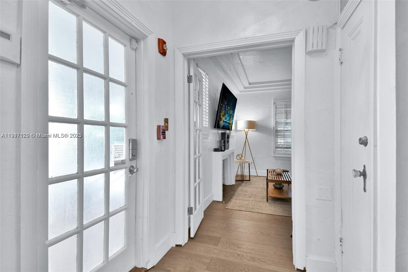 See details / sq. ft. $ 2025-11-19 0 Photo