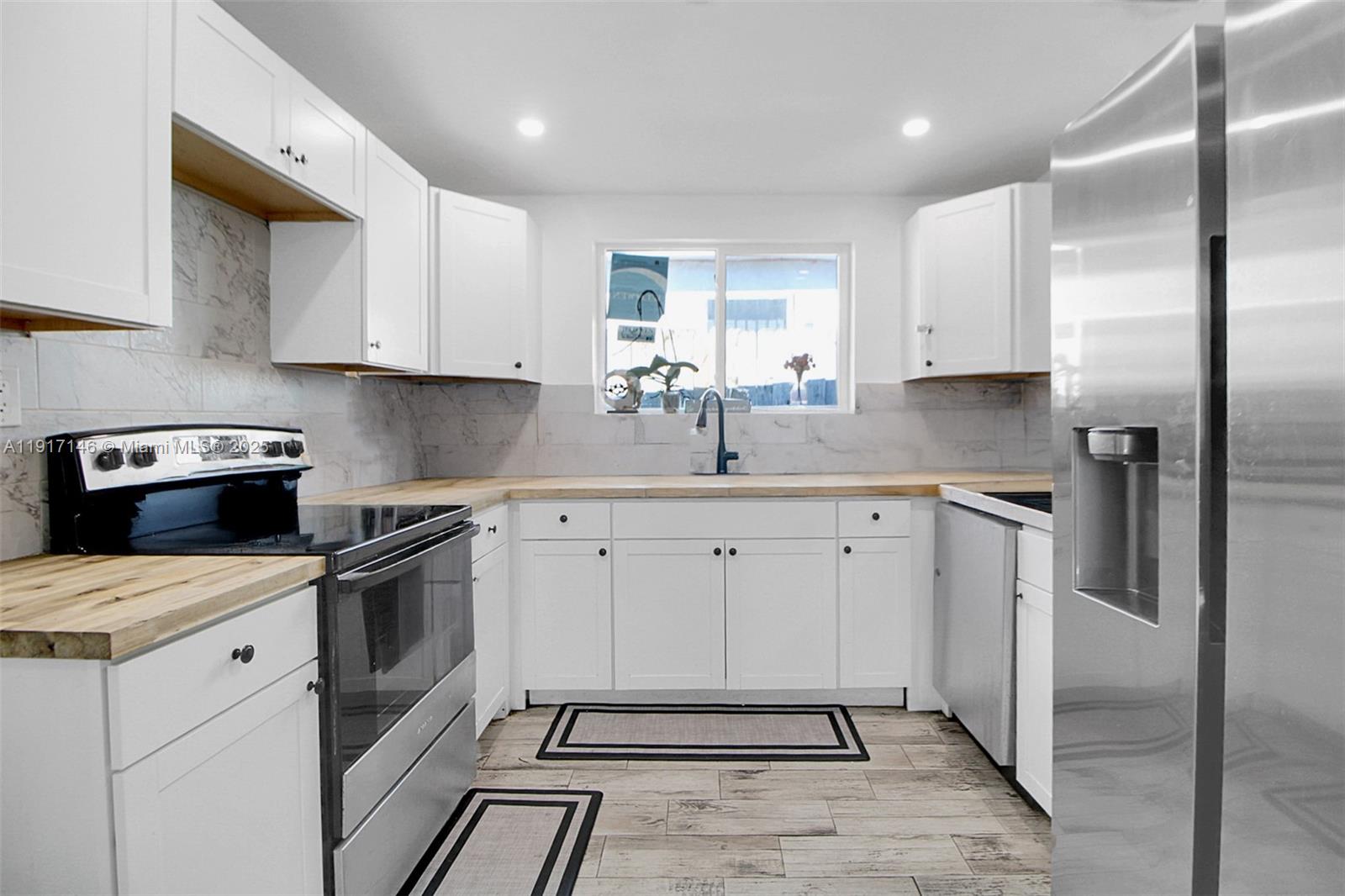   /  2190 sq. ft. $ 2025-11-19 0 Photo