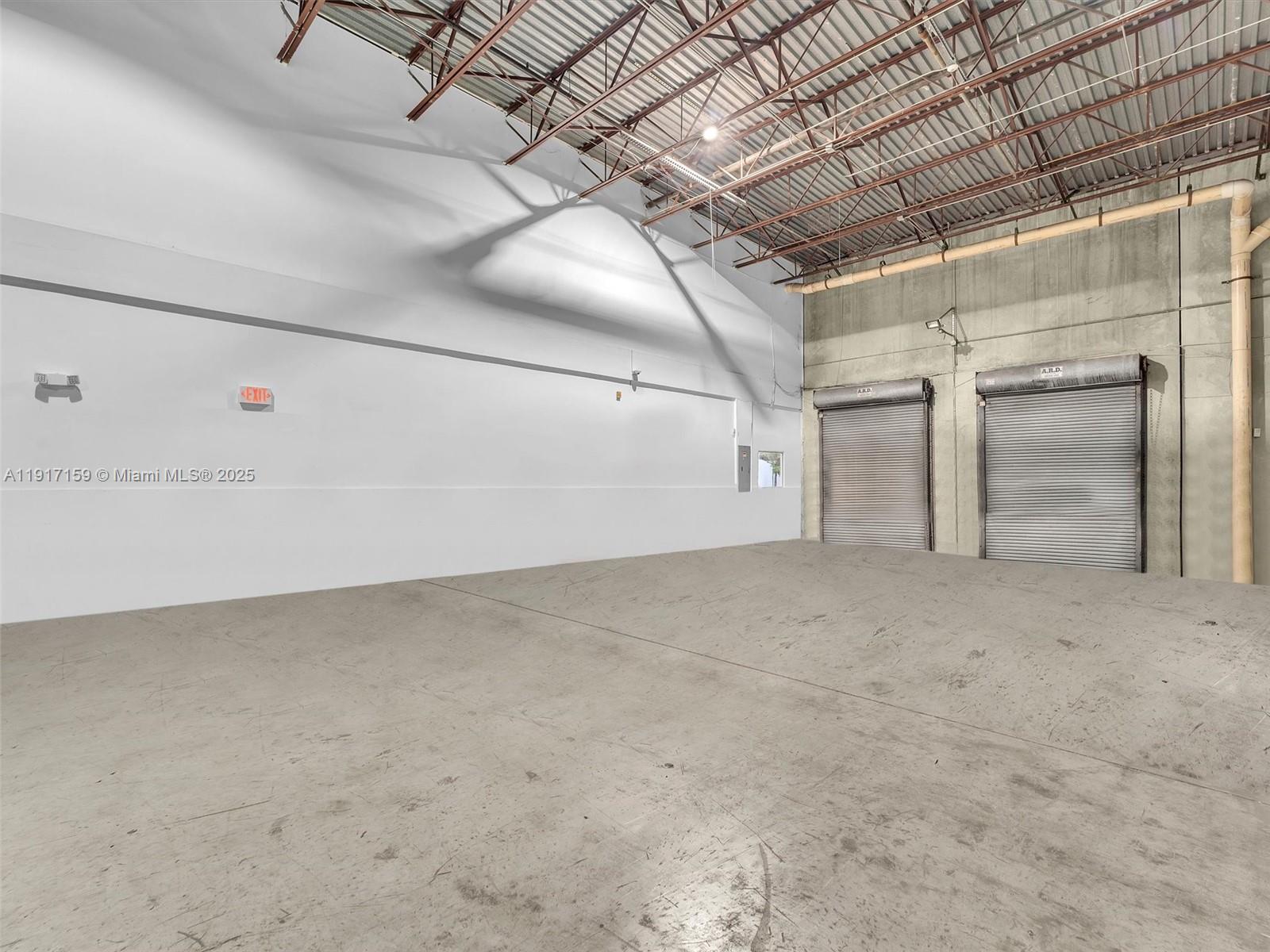   /   sq. ft. $ 2025-11-19 0 Photo