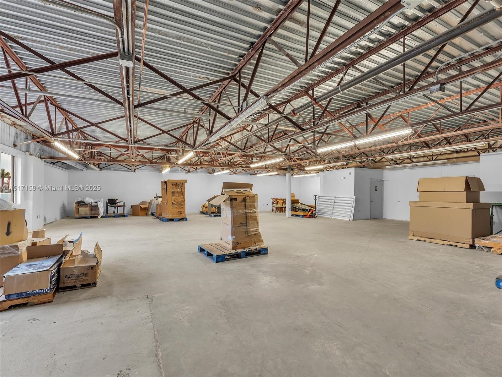   /   sq. ft. $ 2025-11-19 0 Photo