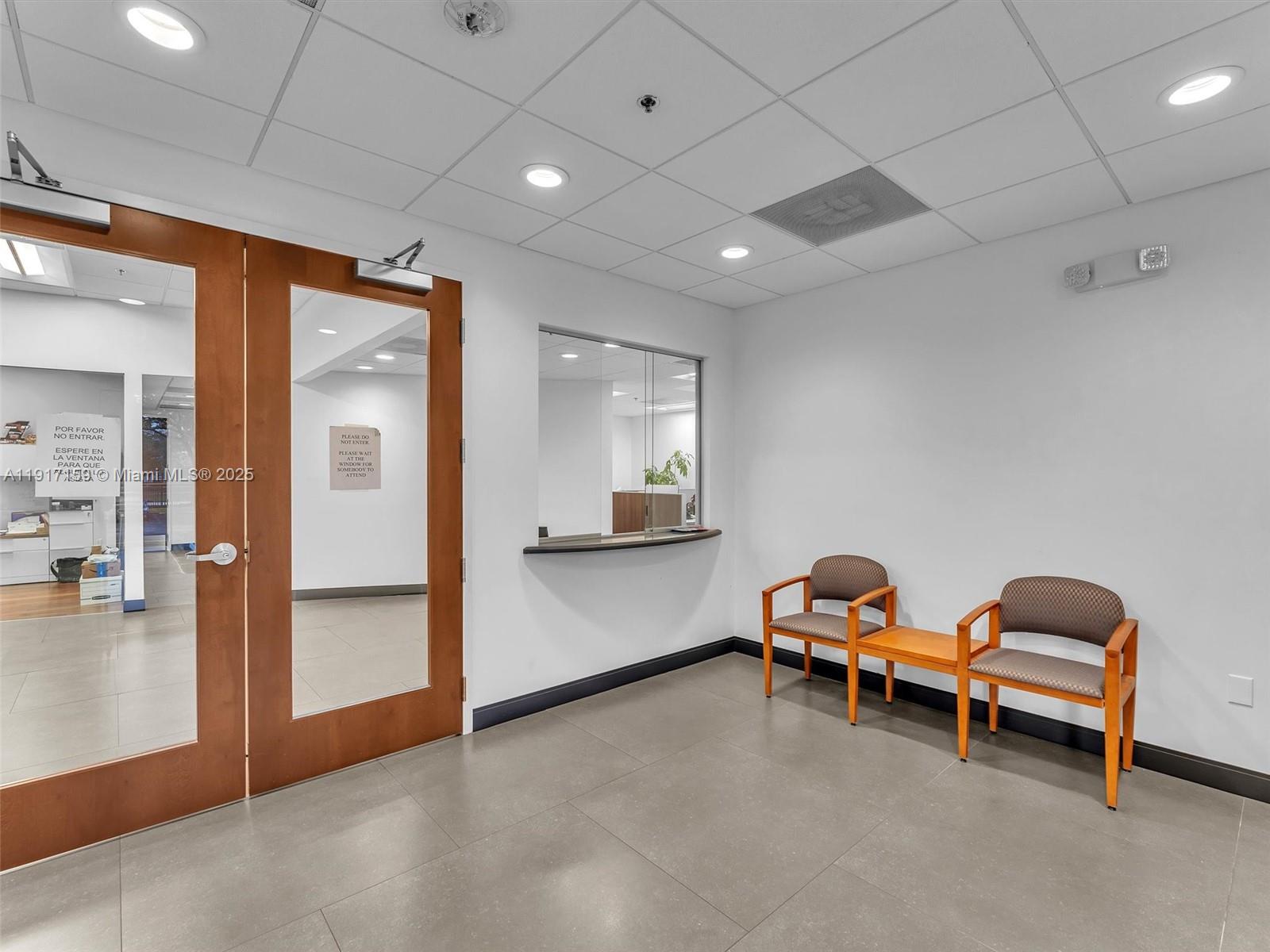   /   sq. ft. $ 2025-11-19 0 Photo