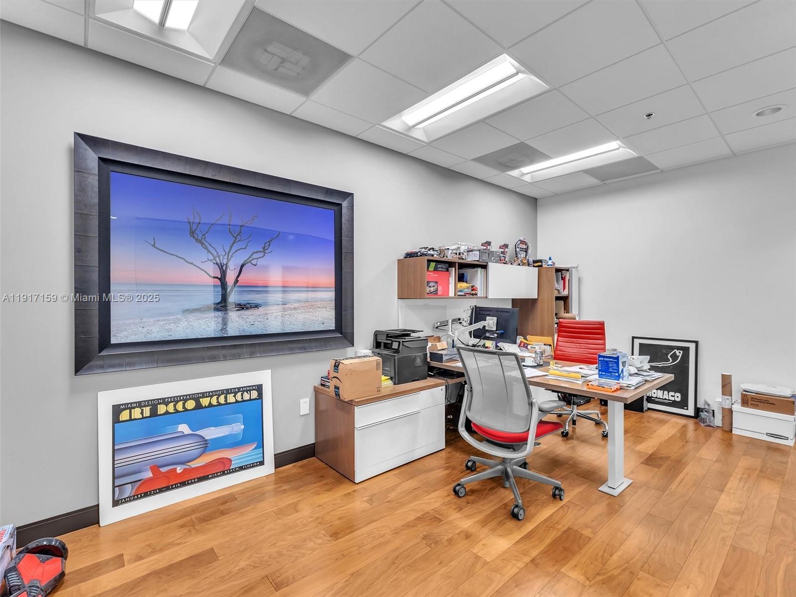   /   sq. ft. $ 2025-11-19 0 Photo