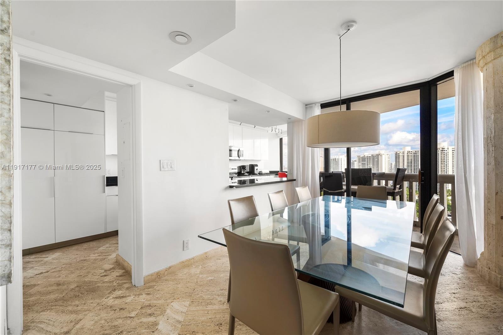 See details 2407 3 / 3 1520 sq. ft. $ 2025-11-19 0 Photo