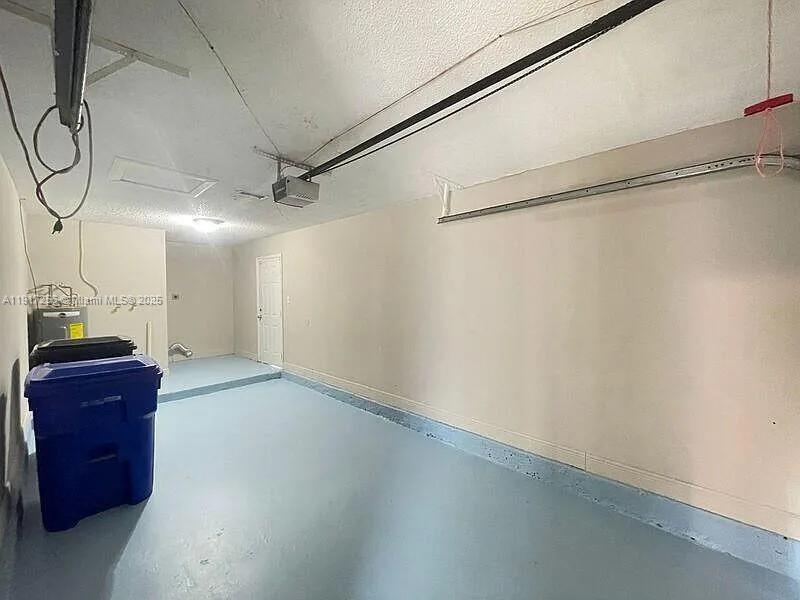   /  6313 sq. ft. $ 2025-11-19 0 Photo