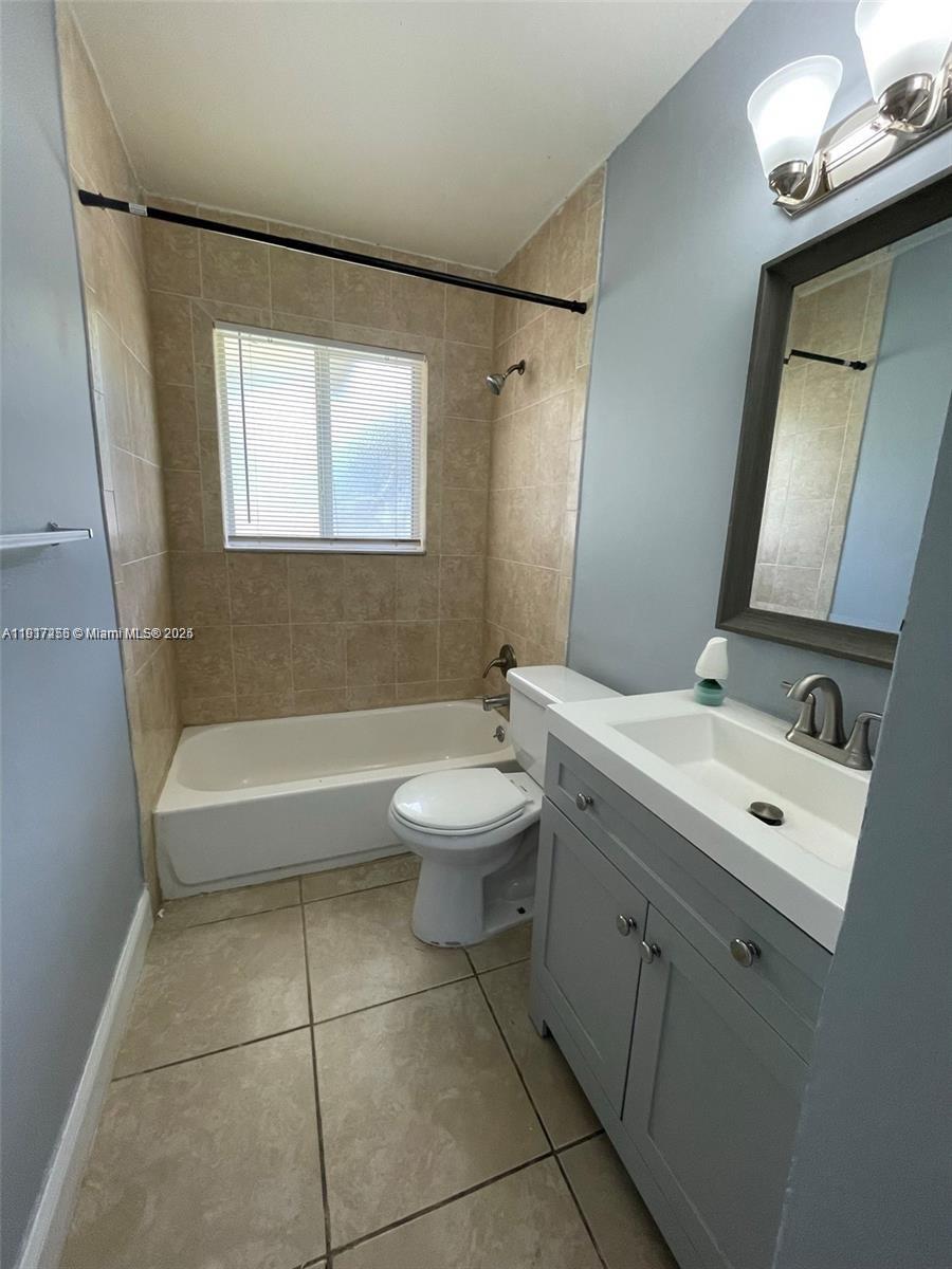   /  6313 sq. ft. $ 2025-11-19 0 Photo