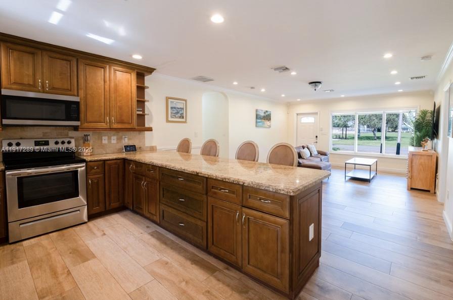   /  2930 sq. ft. $ 2025-11-19 0 Photo