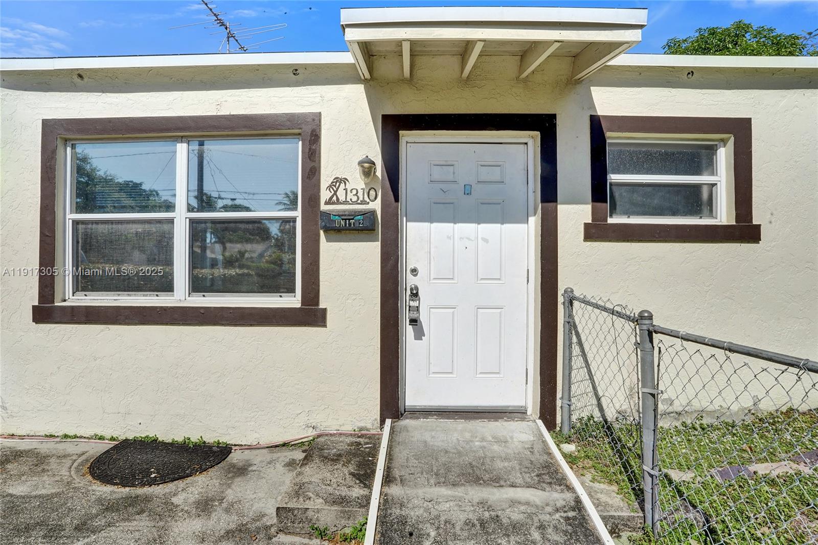   /  1718 sq. ft. $ 2025-12-09 0 foto