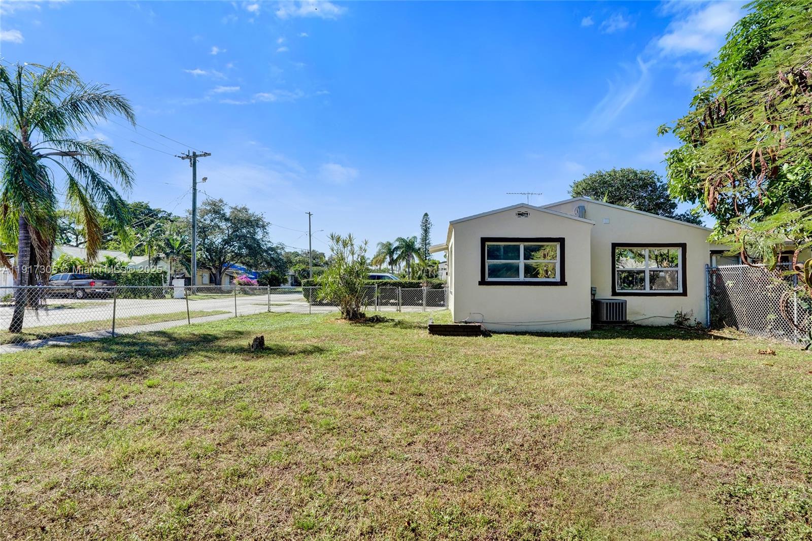   /  1718 sq. ft. $ 2025-12-09 0 foto