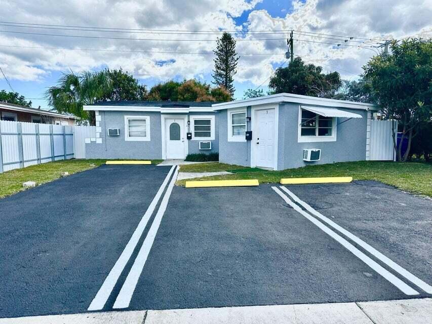   / 3 1236 sq. ft. $ 2026-06-23 0 foto