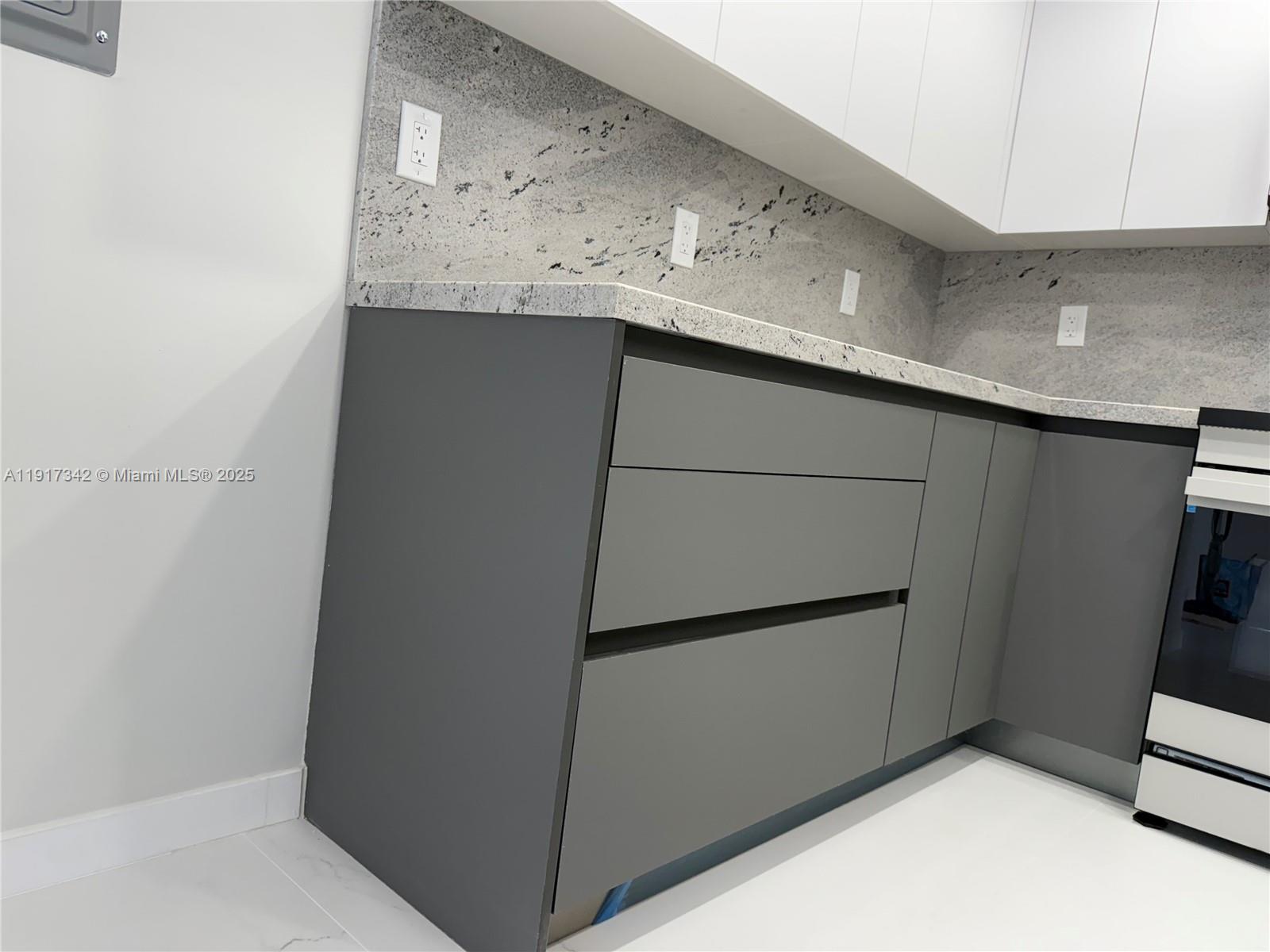 See details 1804 2 / 2 1232 sq. ft. $ 2025-11-20 0 Photo