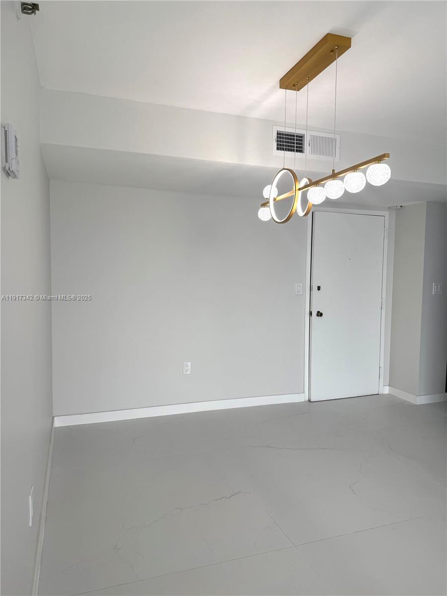 See details 1804 2 / 2 1232 sq. ft. $ 2025-11-20 0 Photo