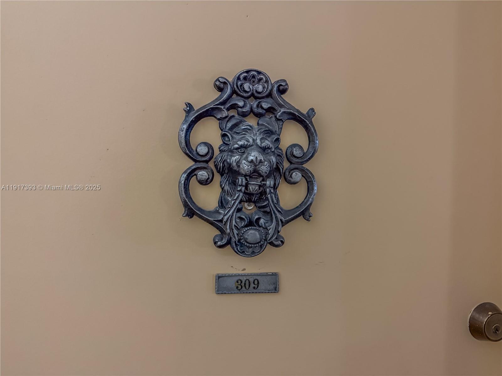 See details 309 2 / 2 1233 sq. ft. $ 2025-12-15 0 Photo