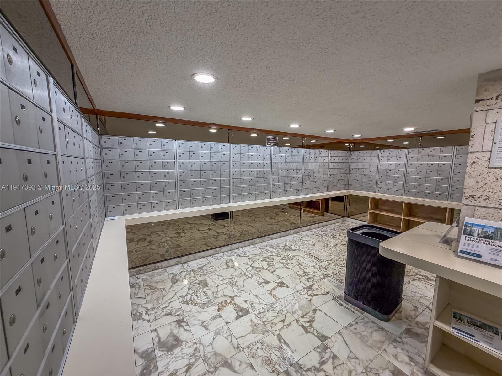 See details 309 2 / 2 1233 sq. ft. $ 2025-12-15 0 Photo