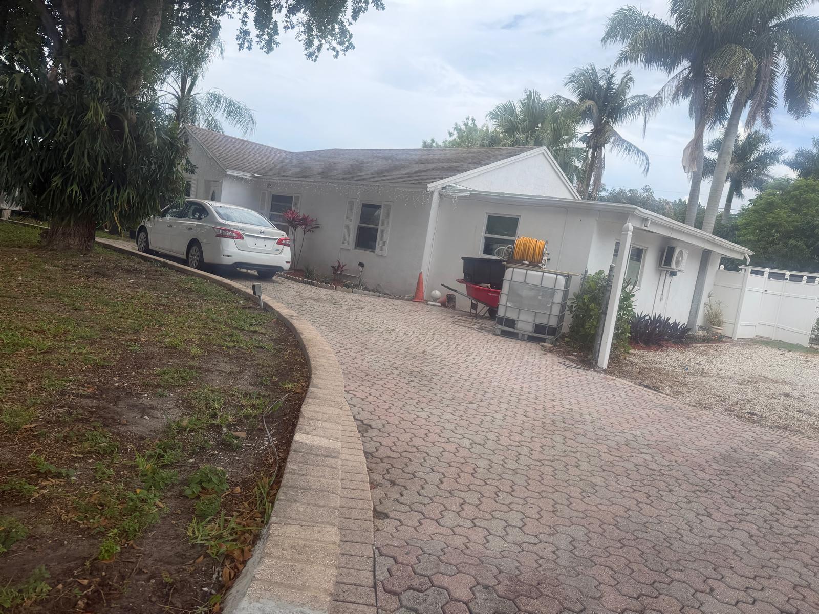 See details / 6 2492 sq. ft. $ 2026-10-13 0 Photo