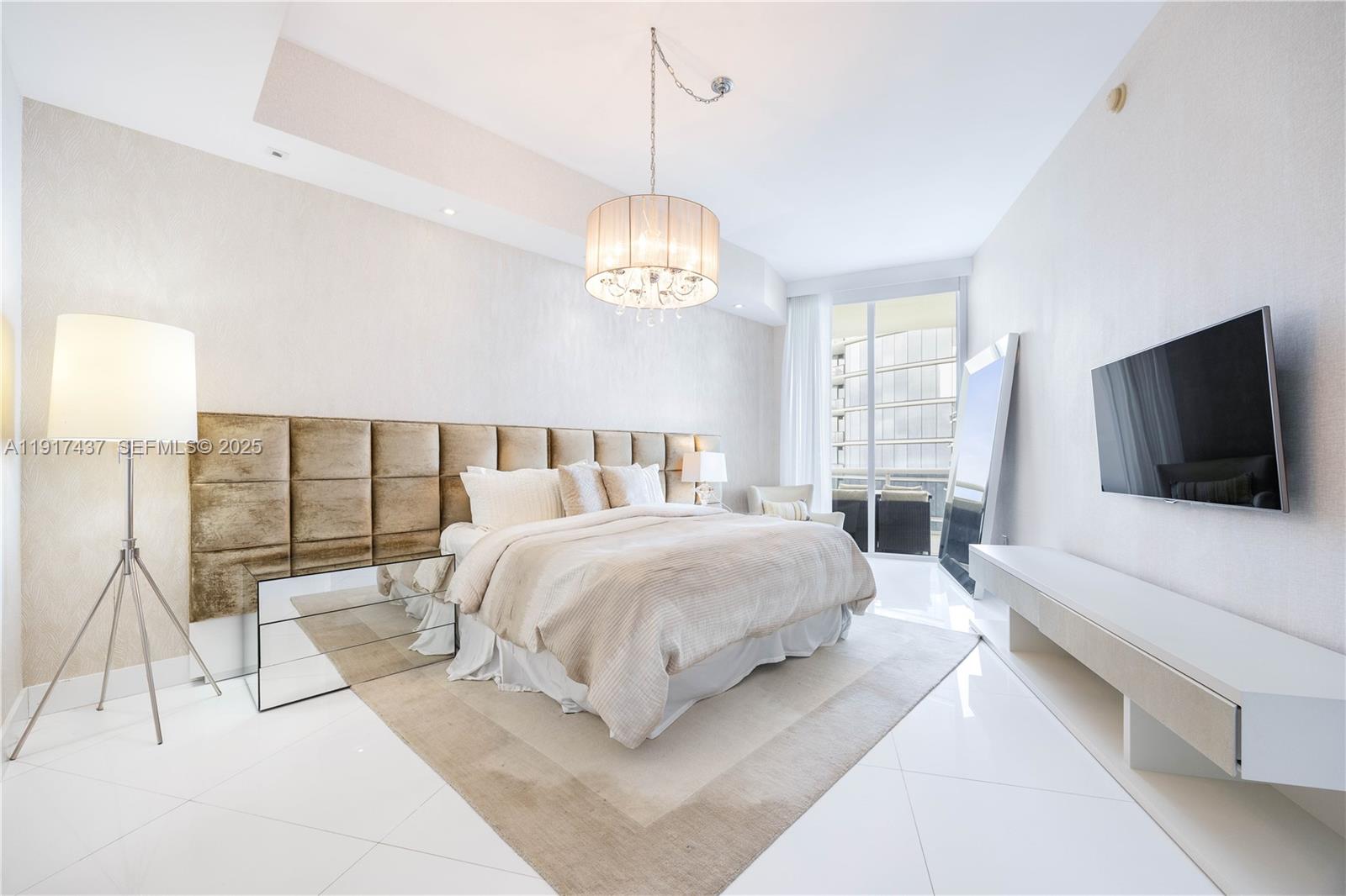 4107 3 / 3 2084 sq. ft. $ 2025-11-20 0 Photo