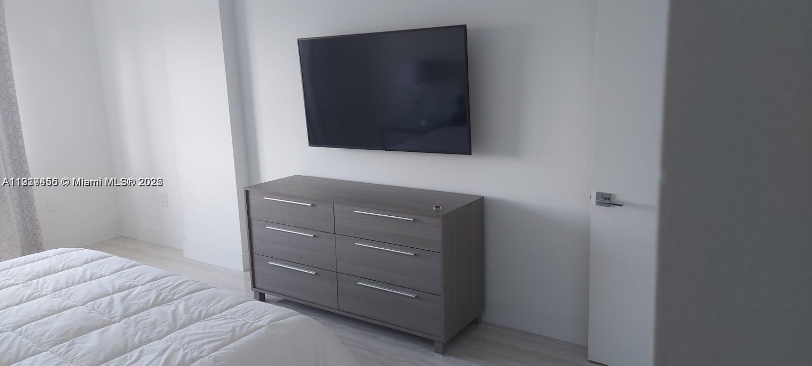 Photo of 400 Kings Point Dr  #1111, Sunny Isles Beach, Florida, 33160 - 