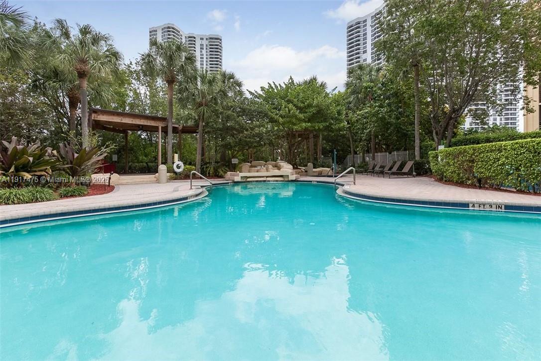 Photo of 3400 192nd St  #1010, Aventura, Florida, 33180 - 