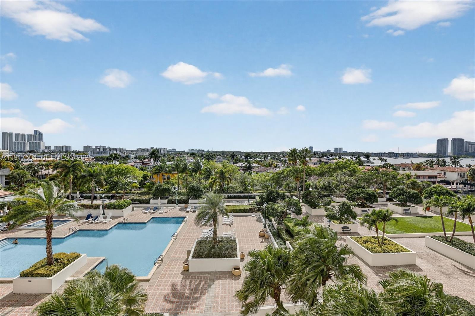 602 3 / 3 1900 sq. ft. $ 2025-11-20 0 Photo