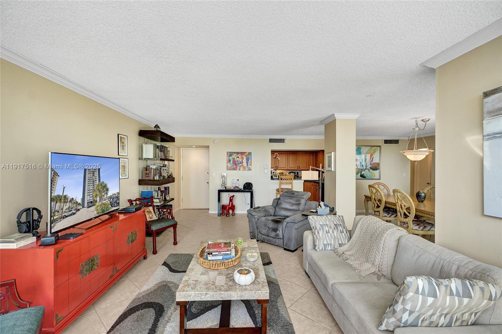 Photo of 1400 Ocean Dr  #502, Hollywood, Florida, 33019 - 