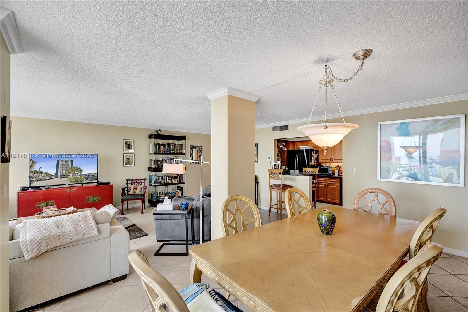 Photo of 1400 Ocean Dr  #502, Hollywood, Florida, 33019 - 