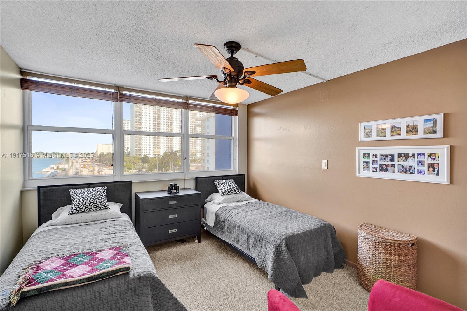 Photo of 1400 Ocean Dr  #502, Hollywood, Florida, 33019 - 