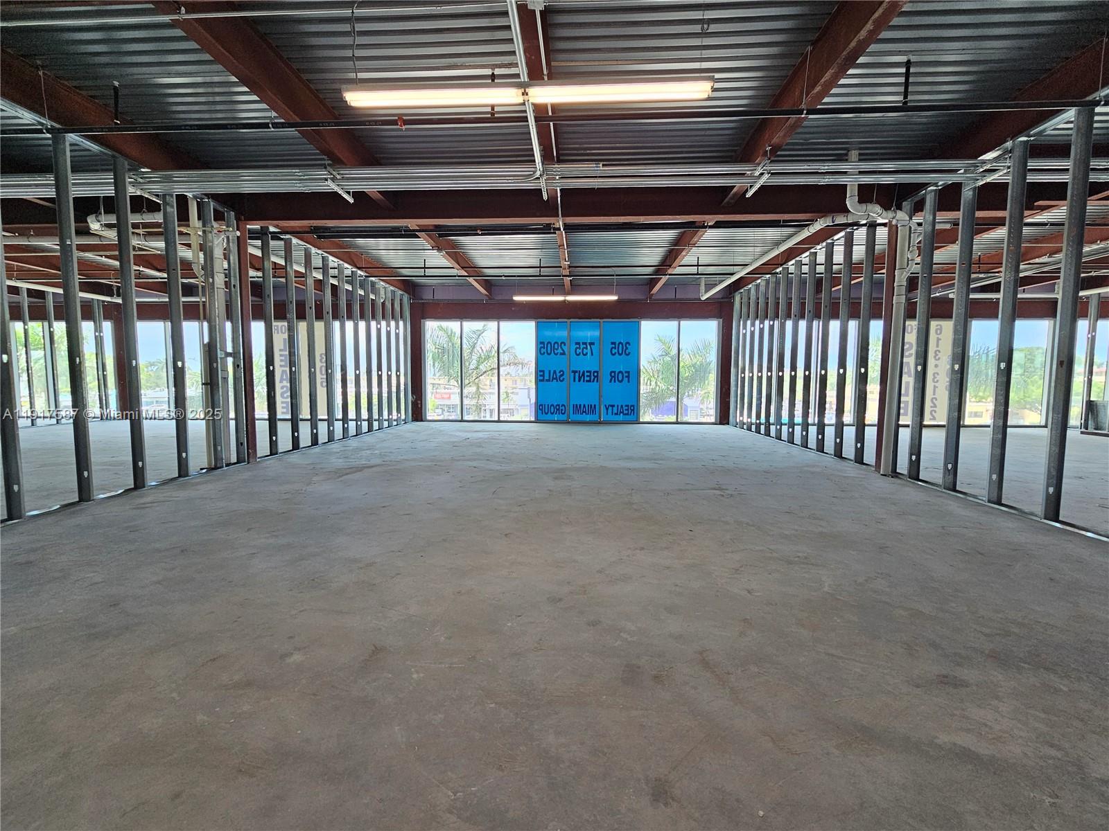 4-205  /   кв.футов $ 2025-11-20 0 Фото