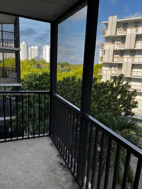 Photo of 3475 Country Club Dr  #514, Aventura, Florida, 33180 - 