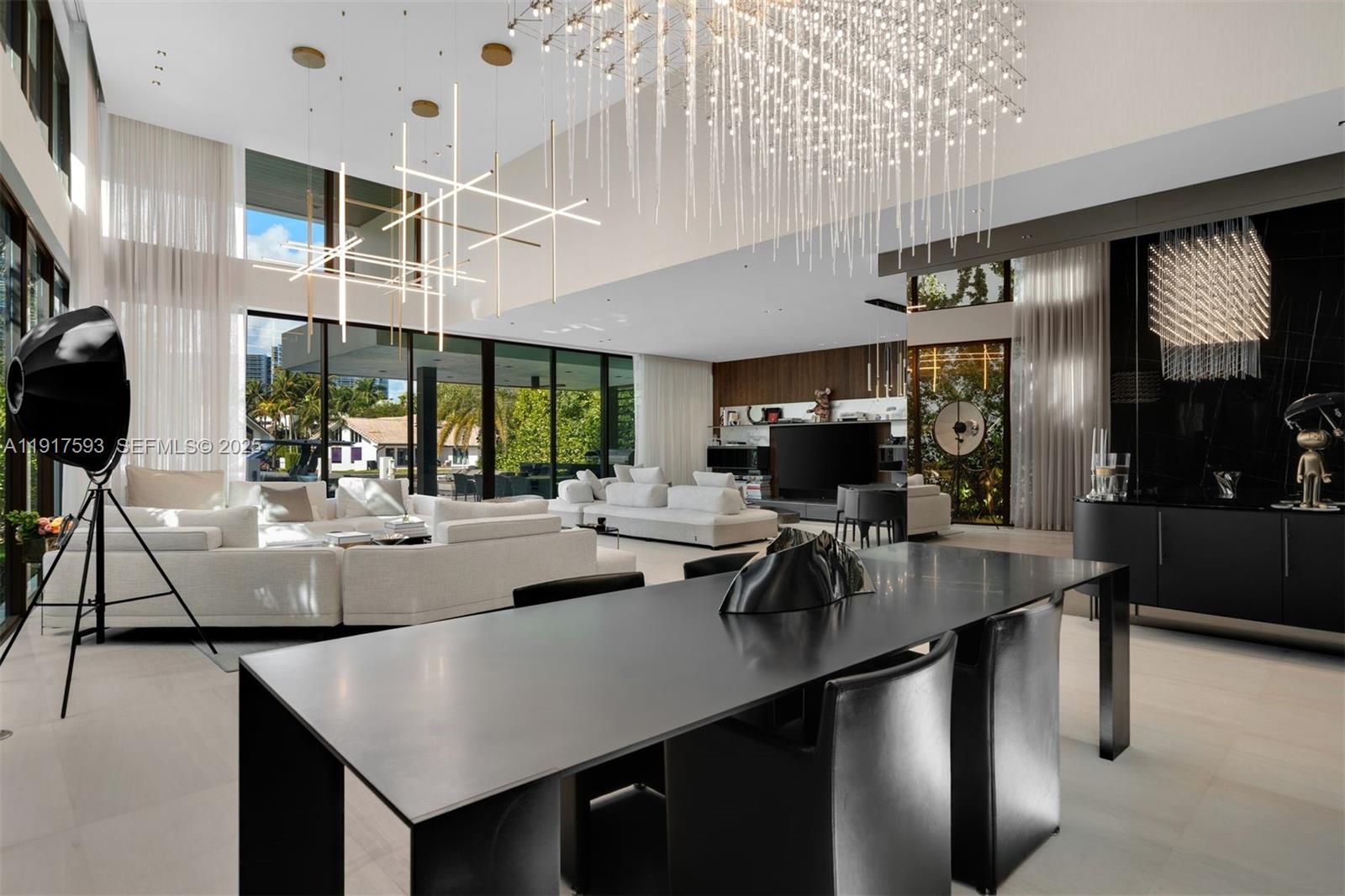 Photo of 342 Parkway (342), Golden Beach, Florida, 33160 -