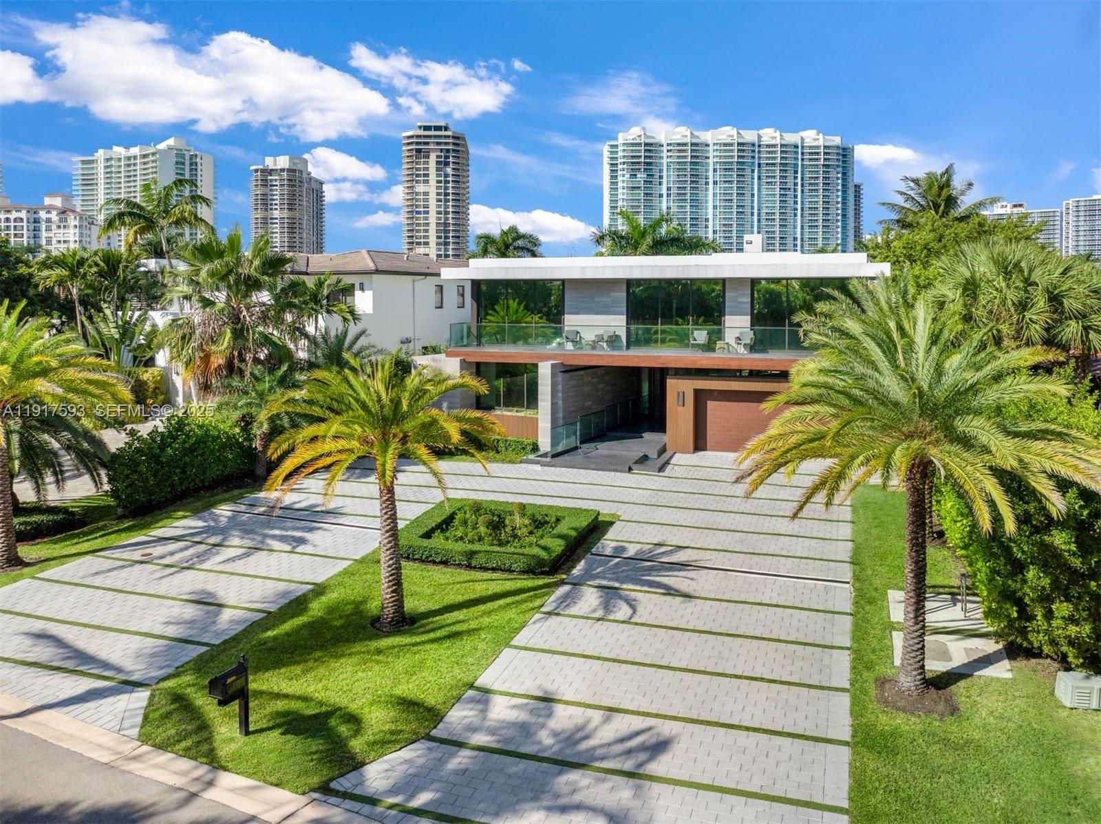 Photo of 342 Parkway (342), Golden Beach, Florida, 33160 -