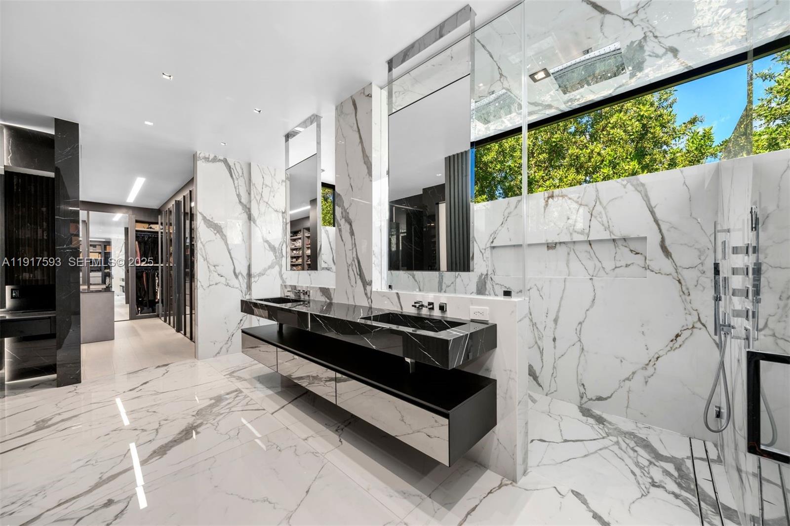 Photo of 342 Parkway (342), Golden Beach, Florida, 33160 -