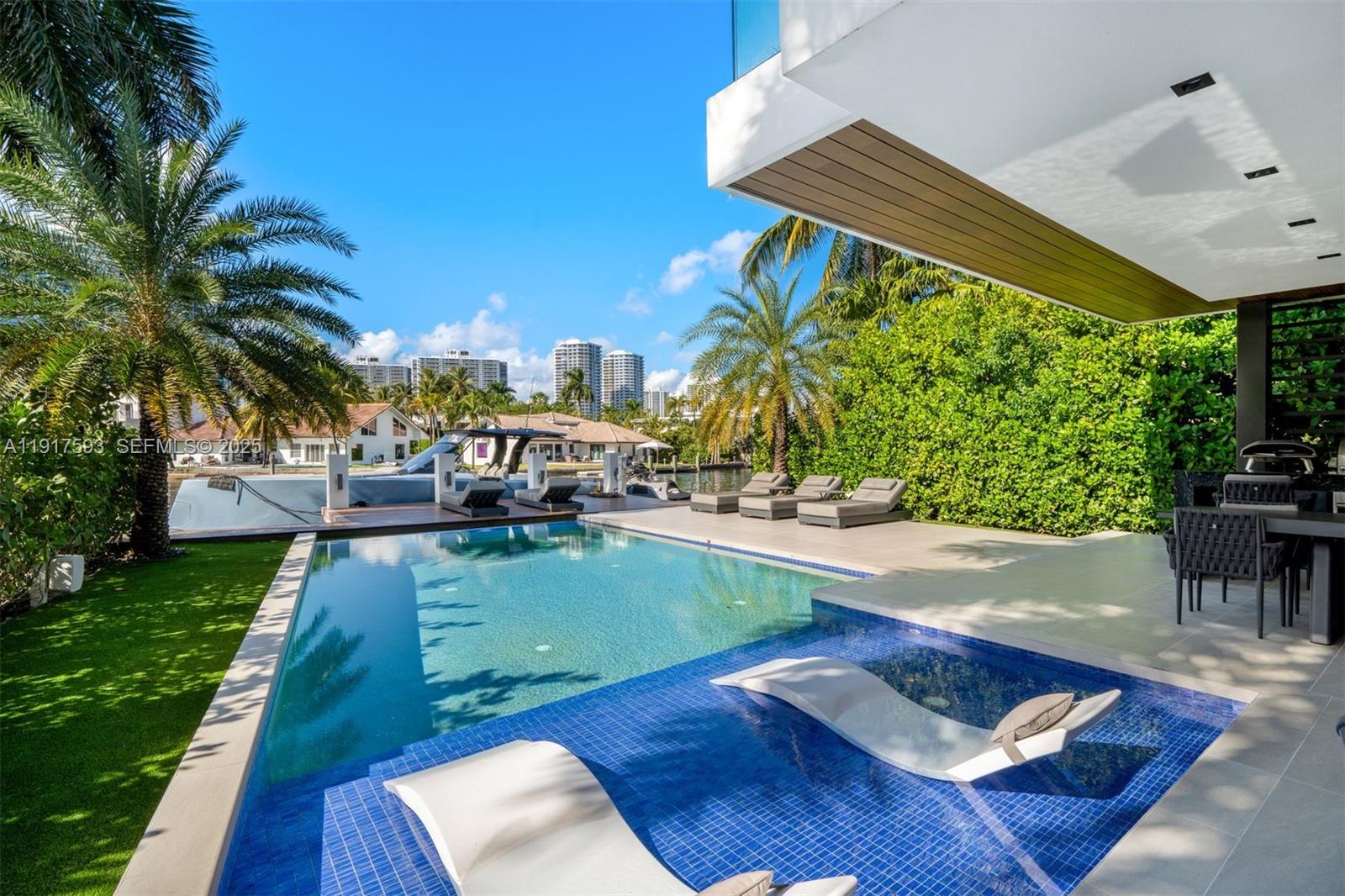 Photo of 342 Parkway (342), Golden Beach, Florida, 33160 -