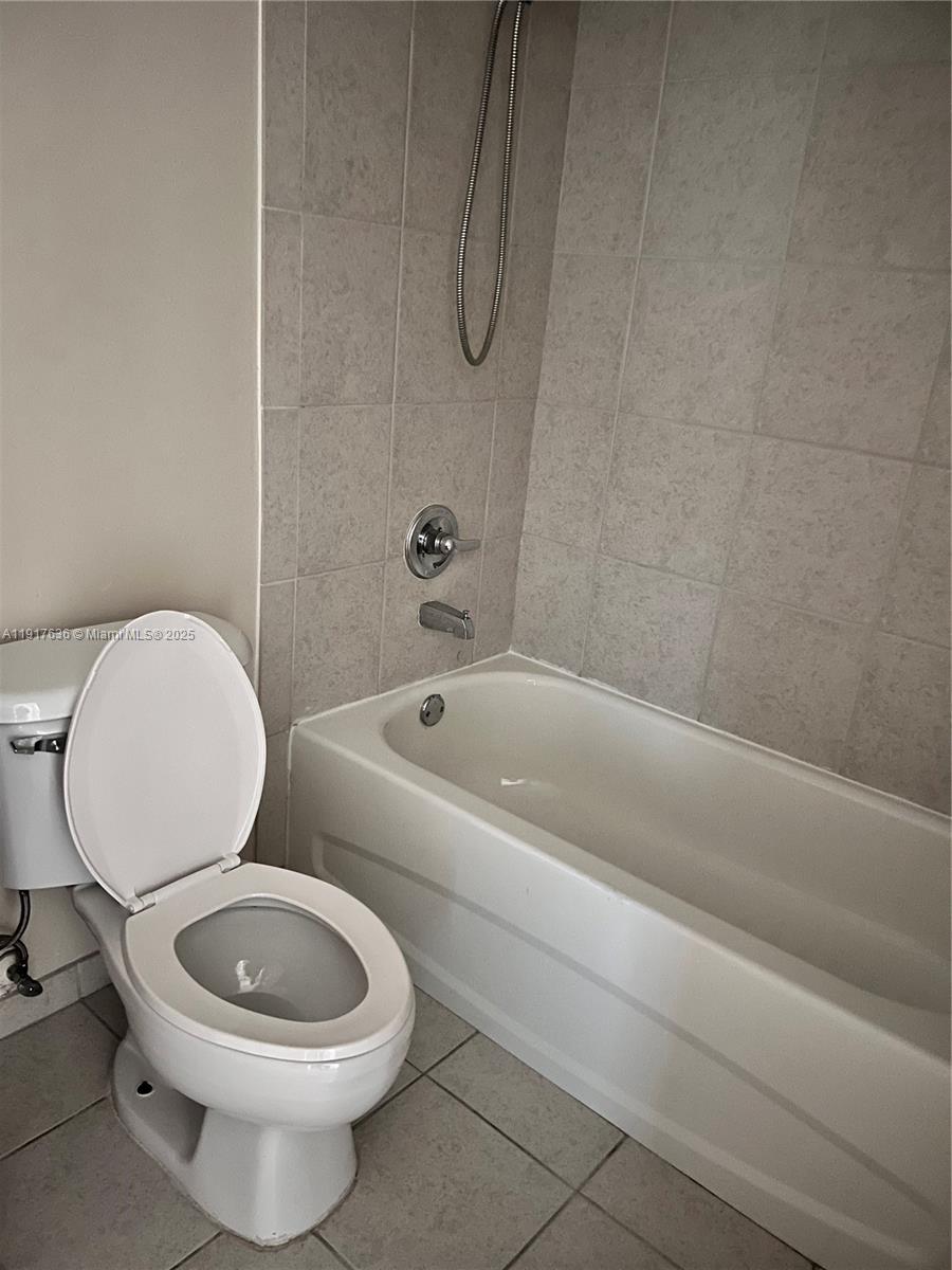 Photo of 140 Dixie Hwy #507, Hollywood, Florida, 33020 -