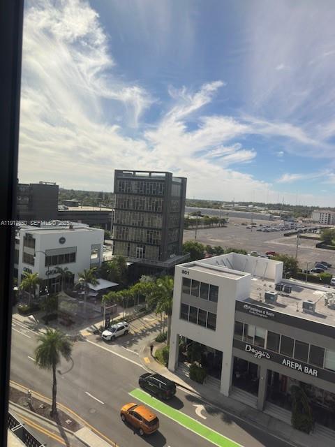 See details 806 / sq. ft. $ 2025-11-20 0 Photo