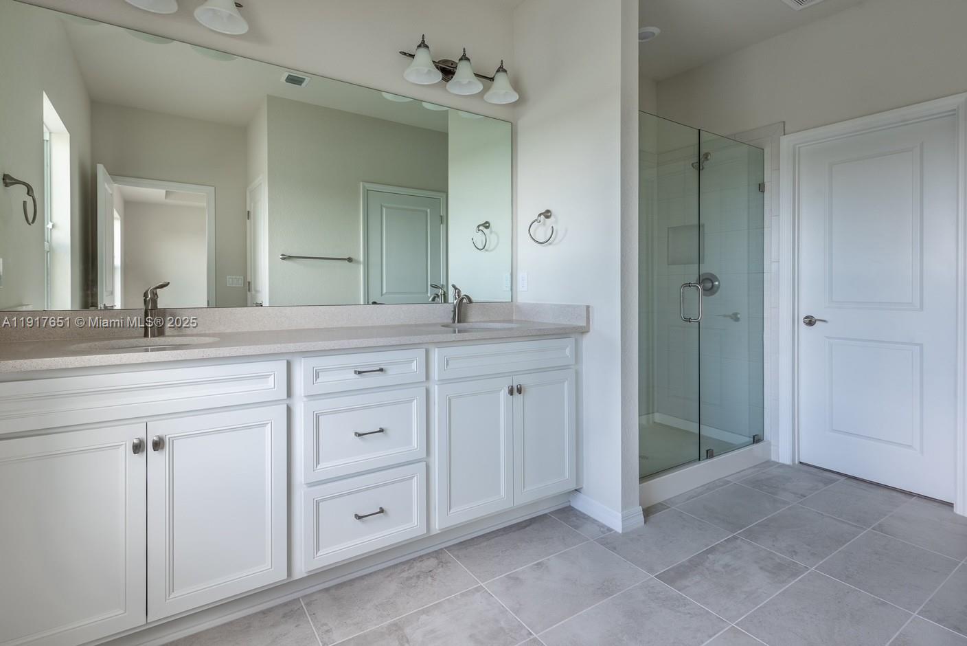 4974 3 / 3 1905 sq. ft. $ 2025-11-20 0 Photo