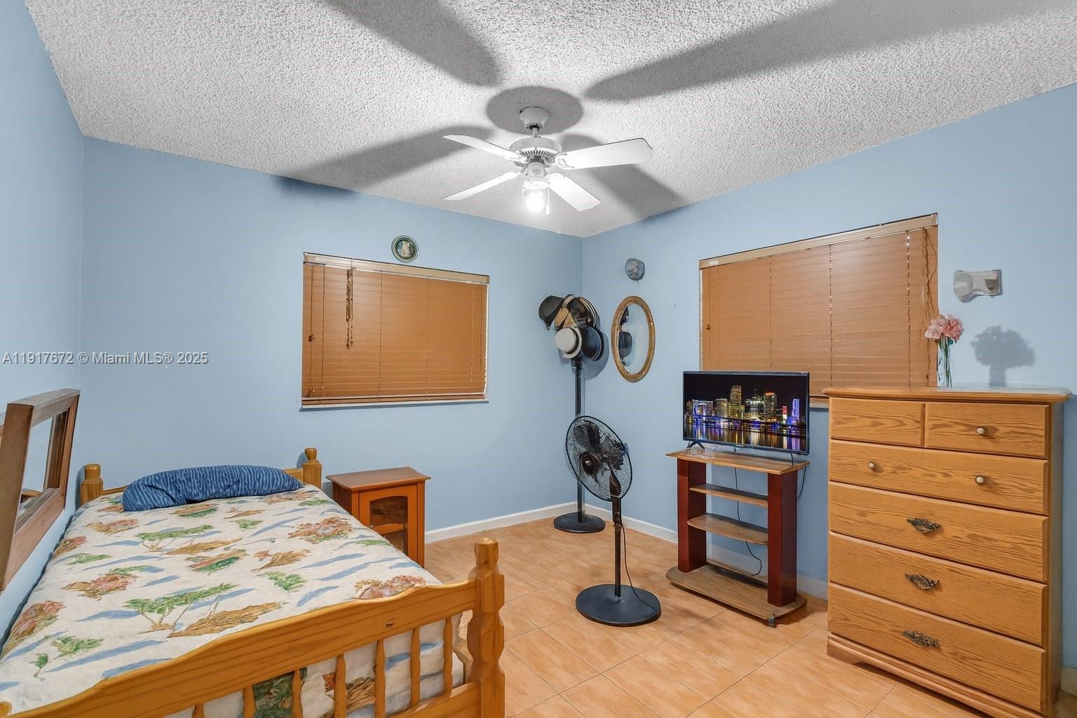   /  2532 sq. ft. $ 2025-11-20 0 Photo