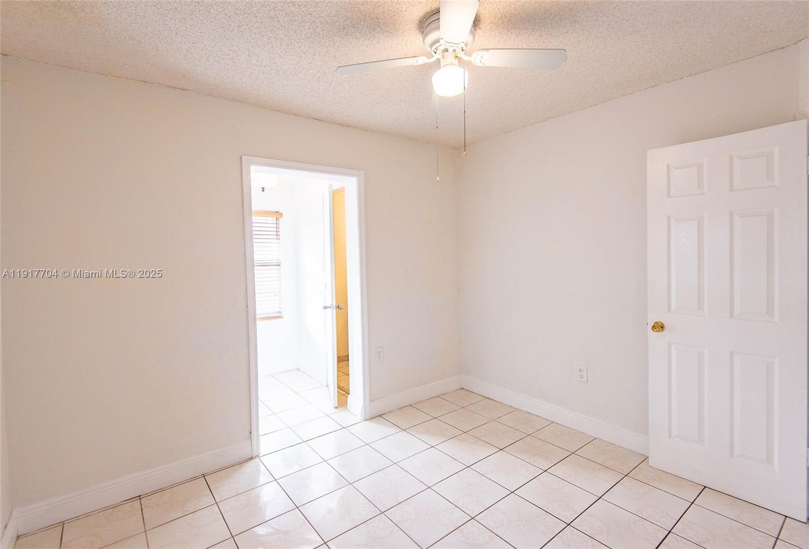   /  1529 sq. ft. $ 2025-11-20 0 Photo