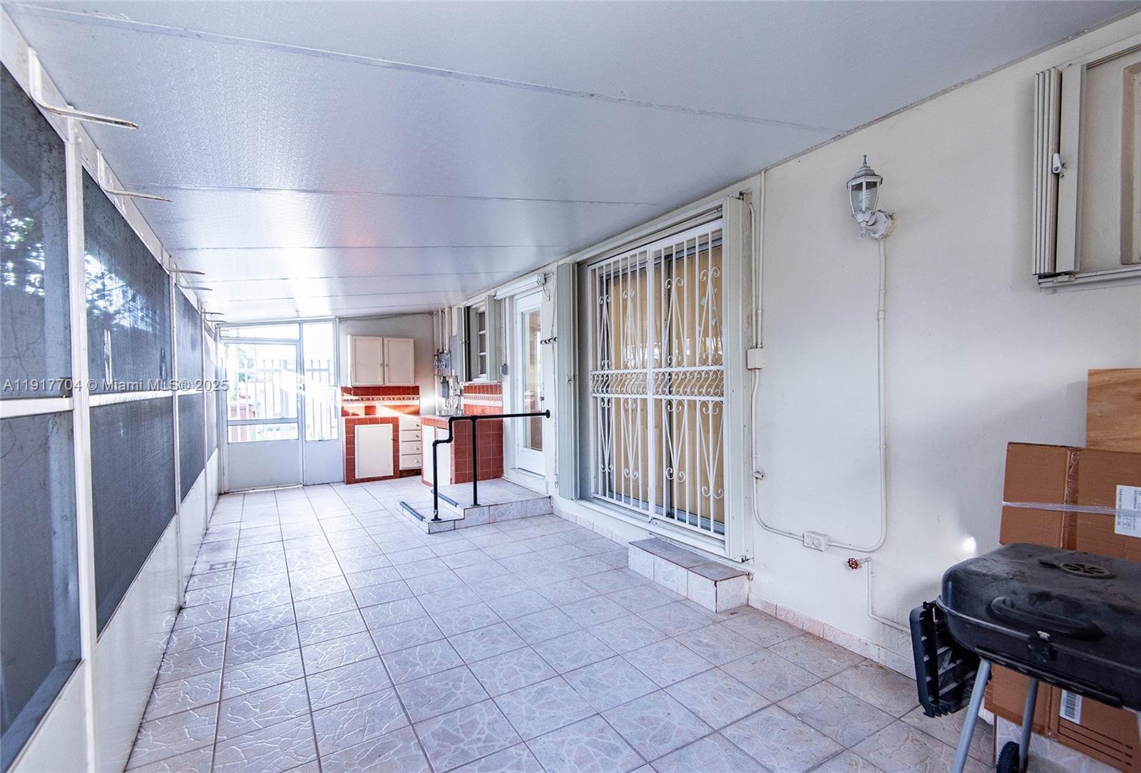   /  1529 sq. ft. $ 2025-11-20 0 Photo