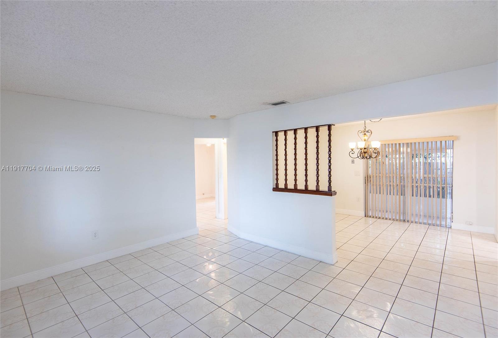   /  1529 sq. ft. $ 2025-11-20 0 Photo