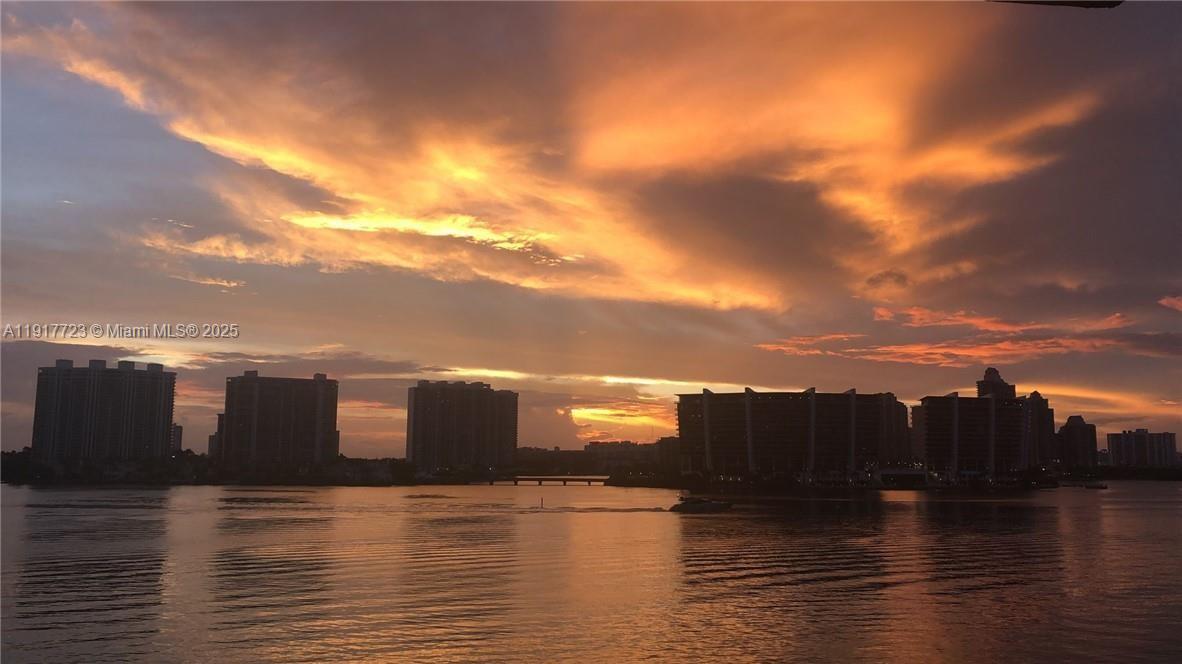 507 2 / 2 1217 sq. ft. $ 2025-11-20 0 Photo